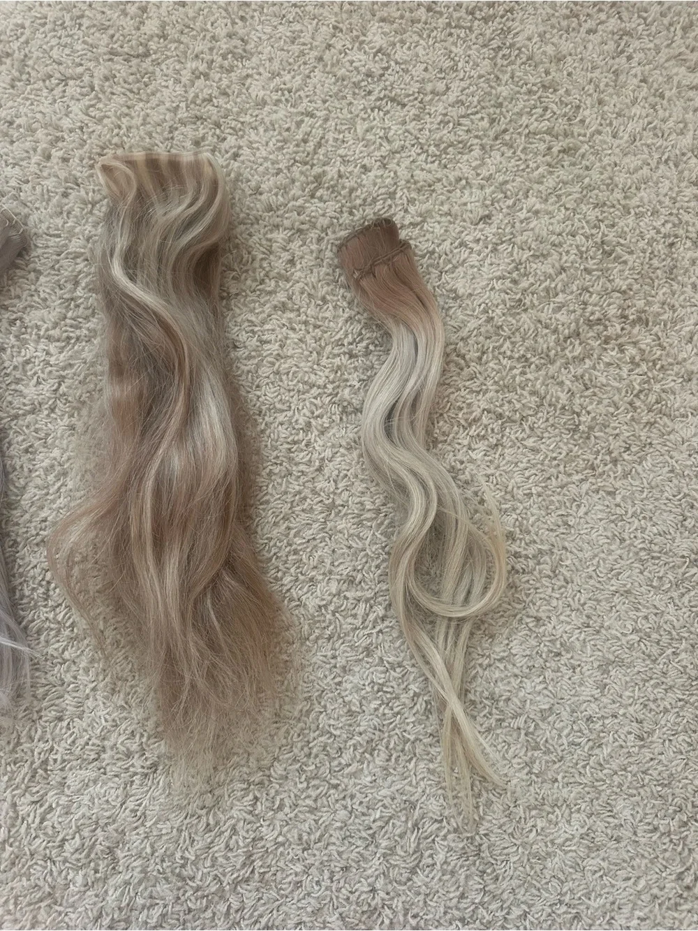 Mix bundle of Hair Extensions - Neutral Blonde Mix